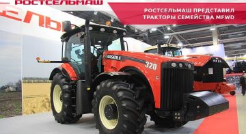 Компания «Ростсельмаш» представила новые тракторы с двигателями Cummins